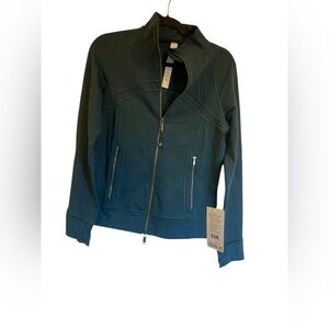 92. NWT Lululemon define track jacket luon INDOCHINE Size 8